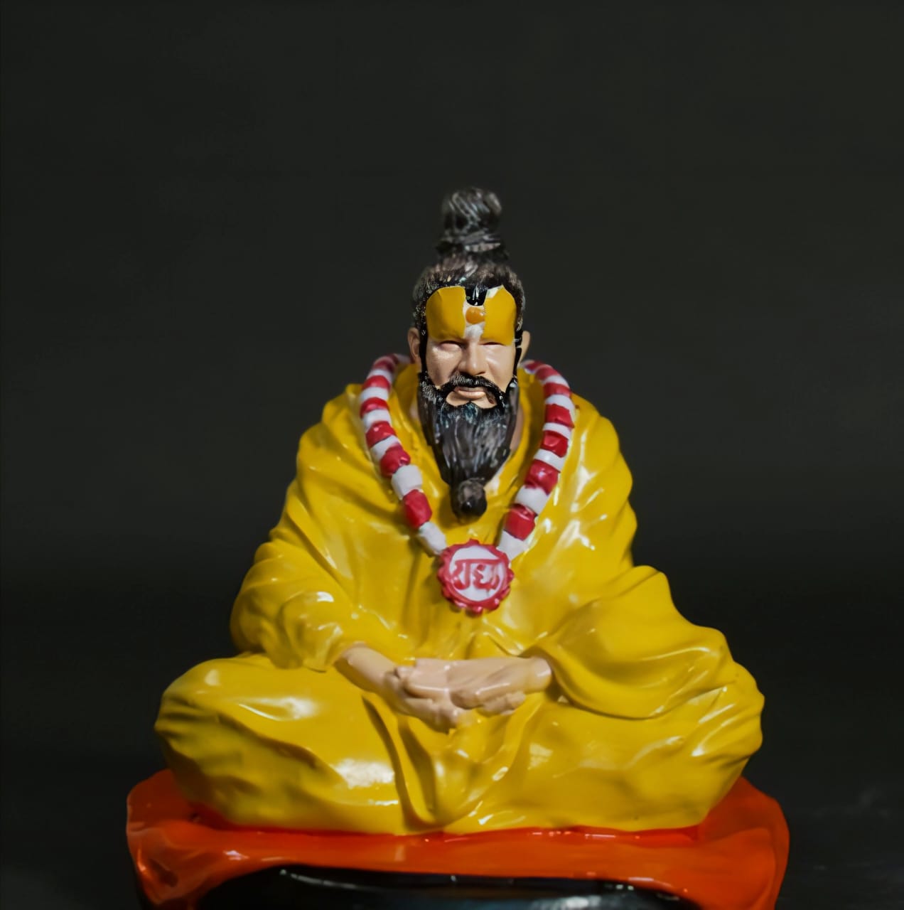 Shree Premanand Ji Maharaj Statue